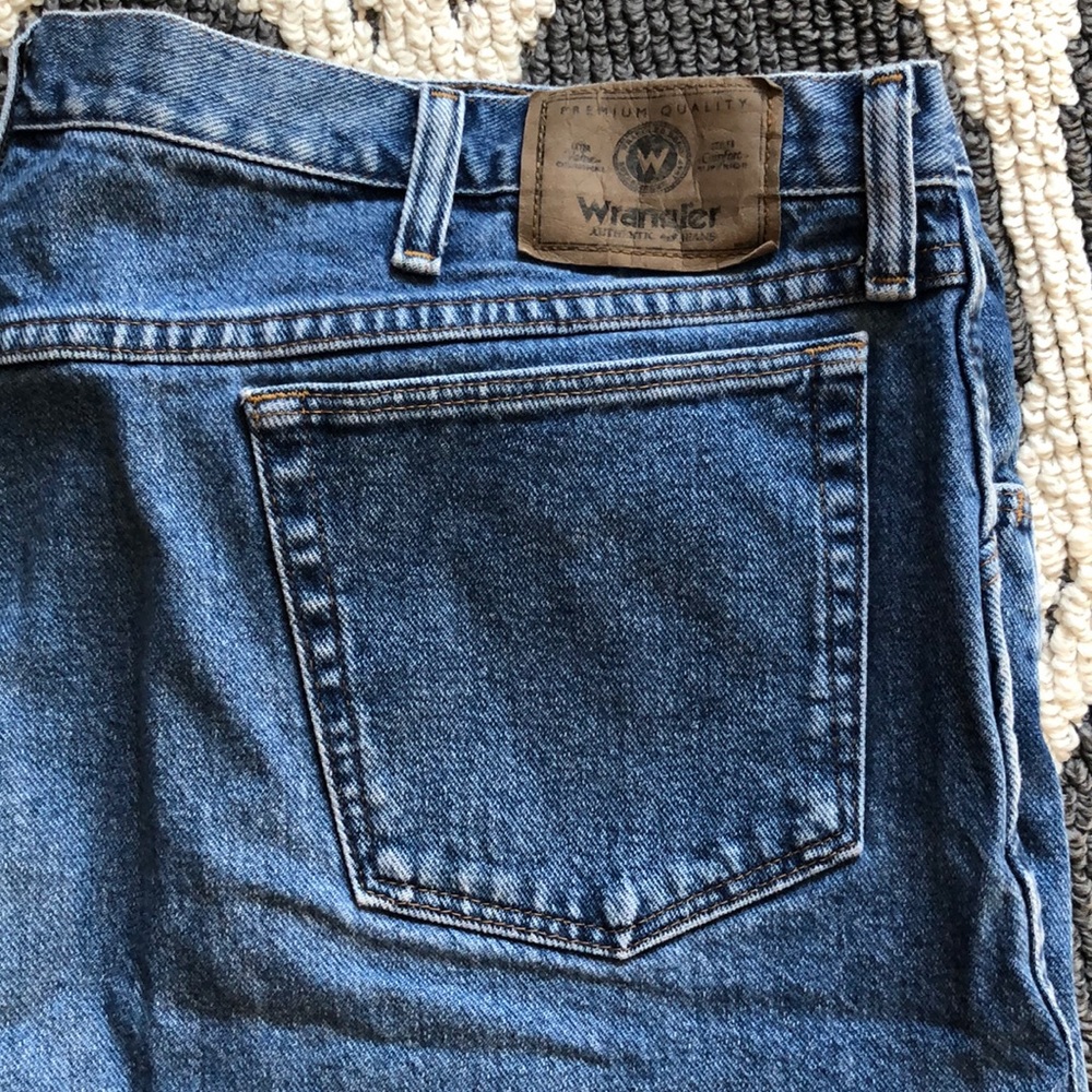 Men’s Wrangler jean shorts